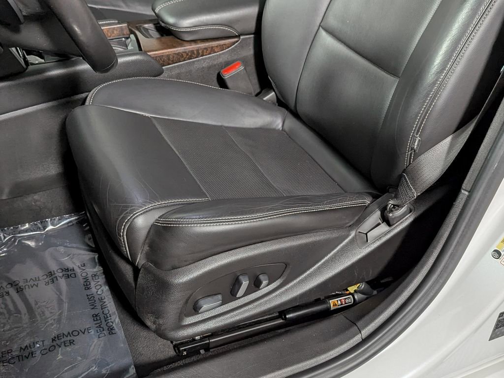 Used 2019 Cadillac XTS Luxury image 17