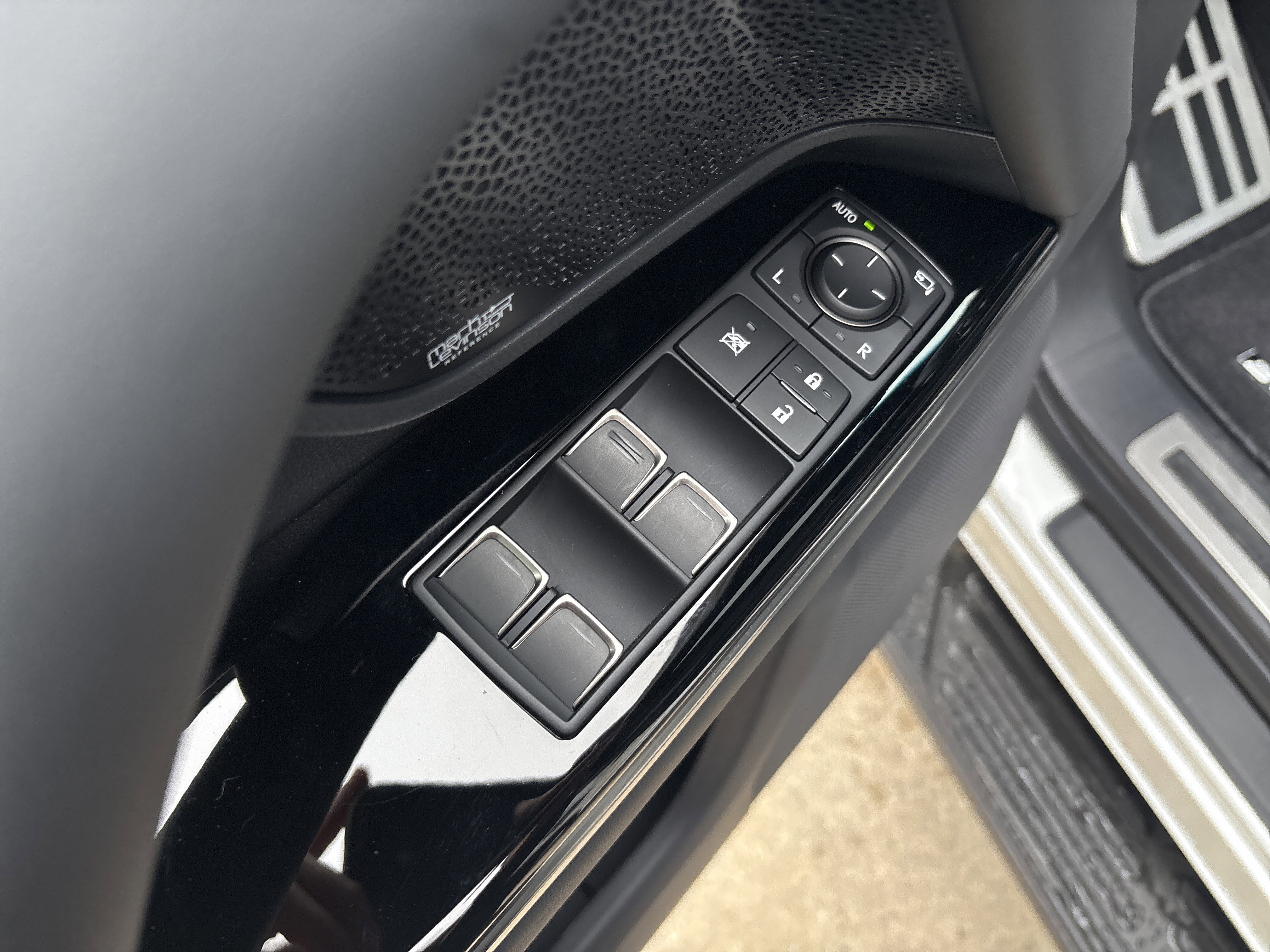 Used 2026 Lexus LX 600 F Sport image 15