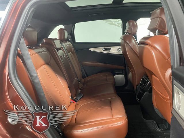 Used 2016 Lincoln MKX Reserve w/ Luxury Package AWD/4WD image 20