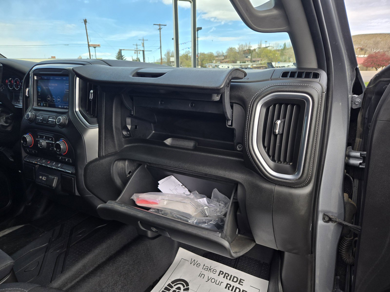 Used 2019 Chevrolet Silverado 1500 RST AWD/4WD image 22