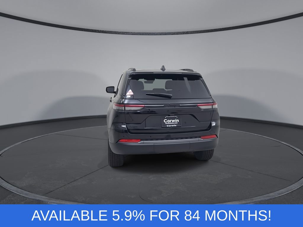 New 2026 Jeep Grand Cherokee Laredo image 12