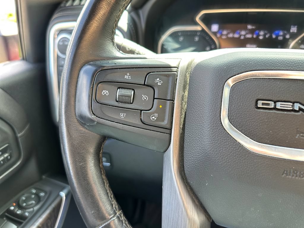 Used 2021 GMC Sierra 2500 Denali w/ Denali Ultimate Package AWD/4WD image 15