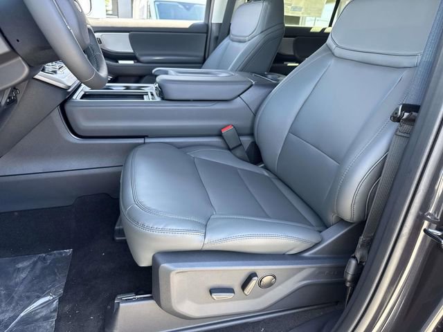 New 2026 Ford Expedition Max Active image 21