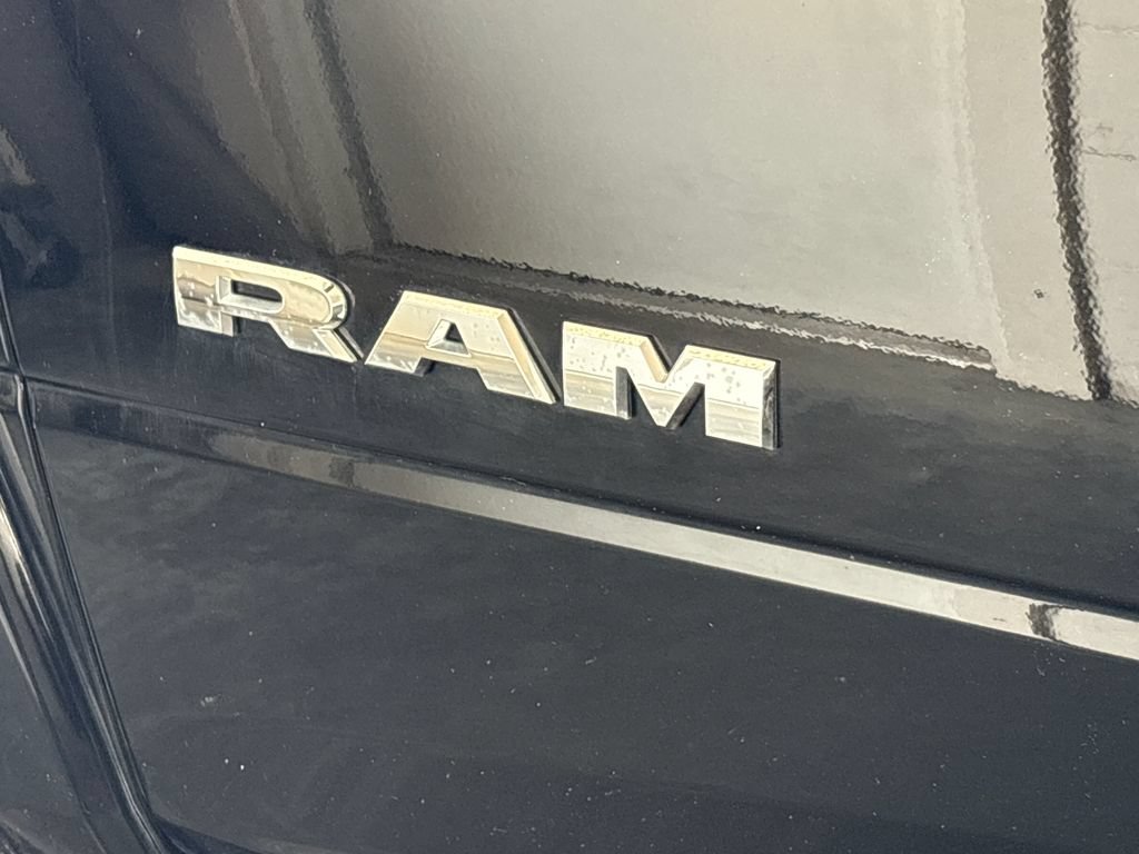 Used 2024 RAM 3500 Limited w/ Towing Technology Group AWD/4WD image 40