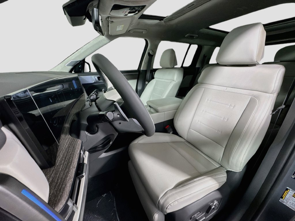 New 2027 Hyundai Santa Fe Calligraphy AWD/4WD image 18