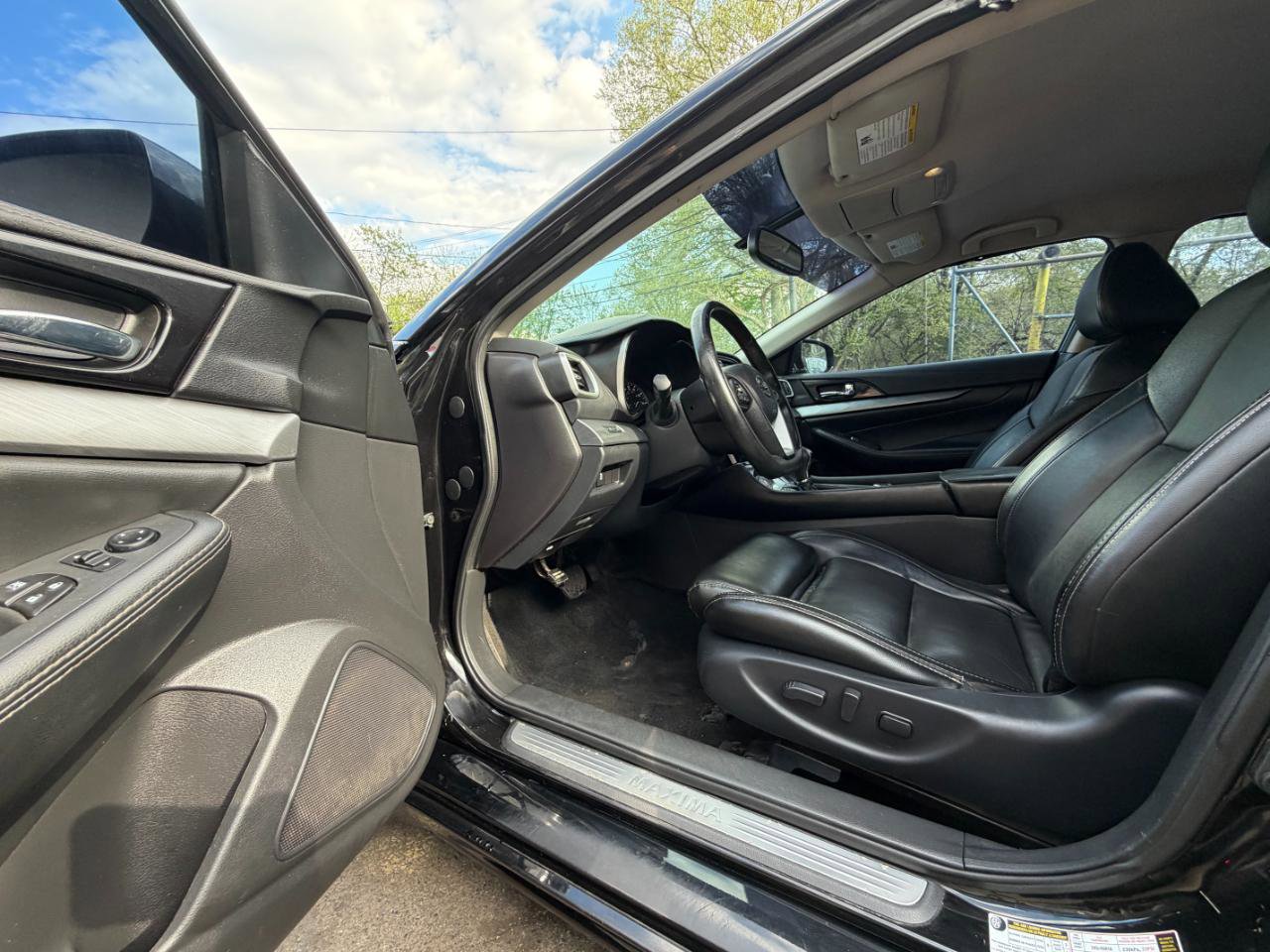 Used 2017 Nissan Maxima 3.5 SV FWD image 17