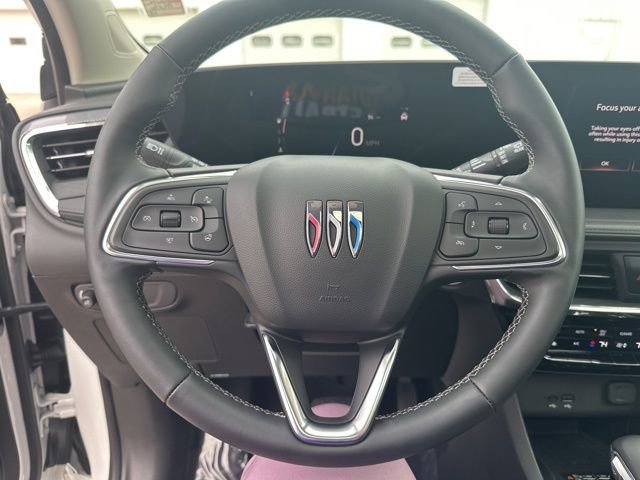 Used 2025 Buick Encore GX Avenir w/ Avenir Technology Package AWD/4WD image 17