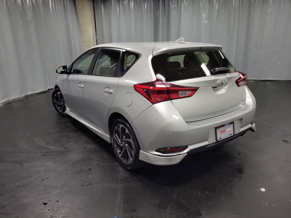 Used 2017 Toyota Corolla iM image 6