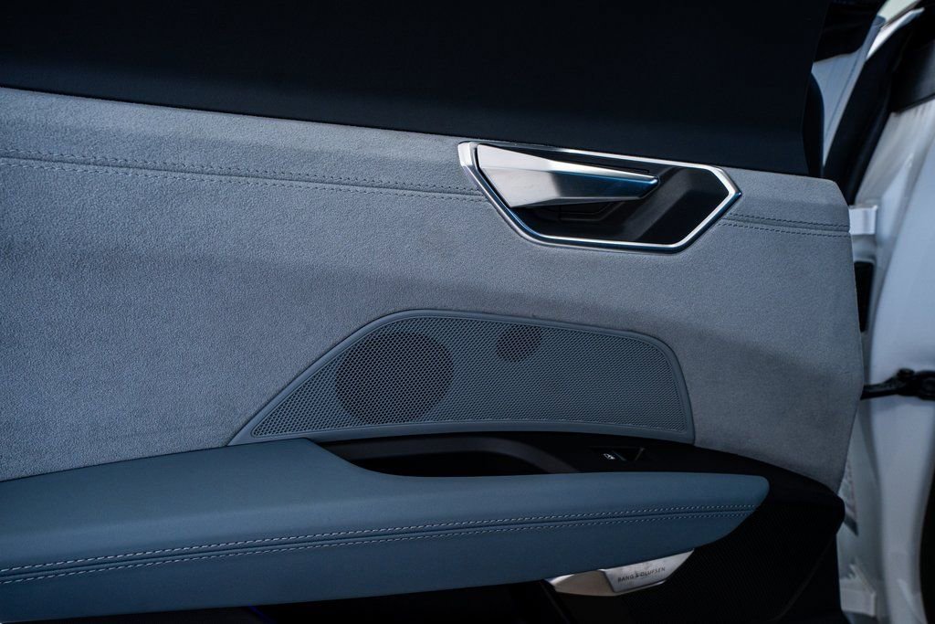 Used 2024 Audi e-tron GT Prestige image 56