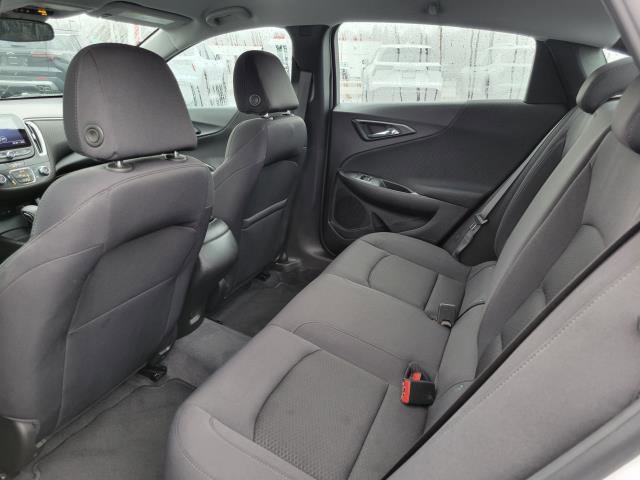 Used 2023 Chevrolet Malibu RS image 22