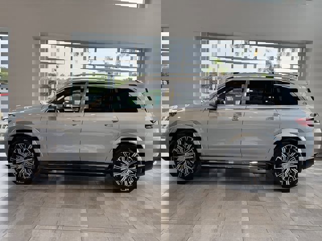 New 2026 Mercedes-Benz Maybach GLS 600 4MATIC image 11