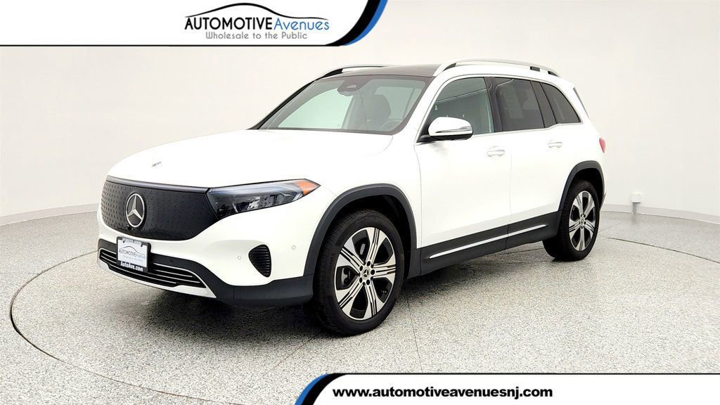 Used 2024 Mercedes-Benz EQB 250+ image 1