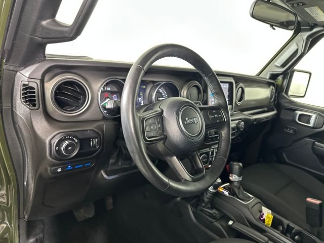 Used 2023 Jeep Wrangler Unlimited w/ Cold Weather Group image 13
