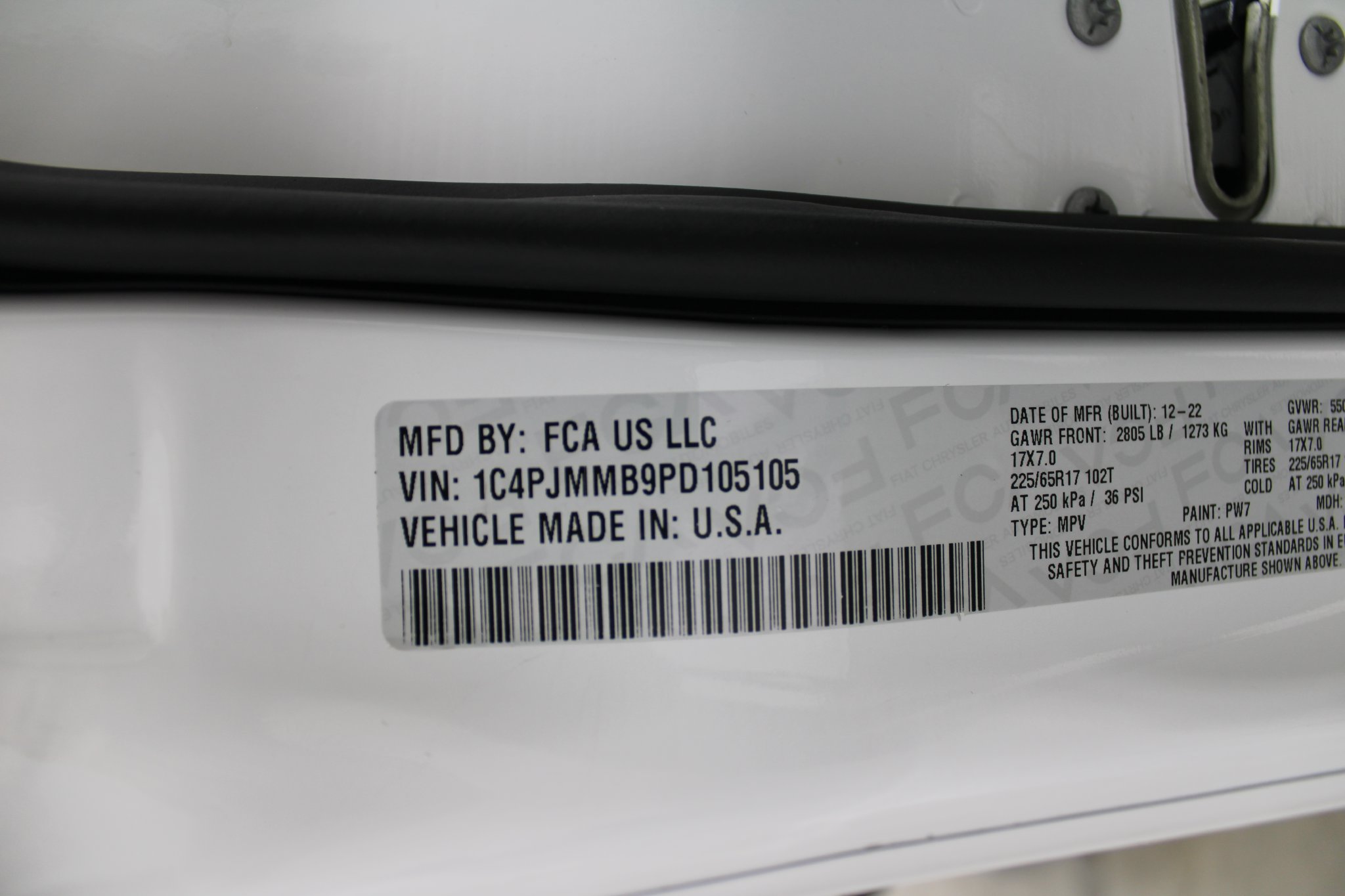 Used 2023 Jeep Cherokee Altitude Lux AWD/4WD image 46