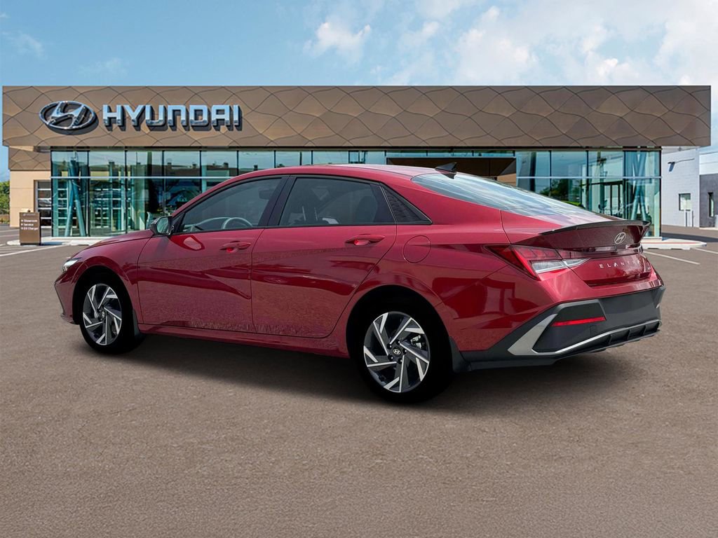 New 2025 Hyundai Elantra SEL image 5