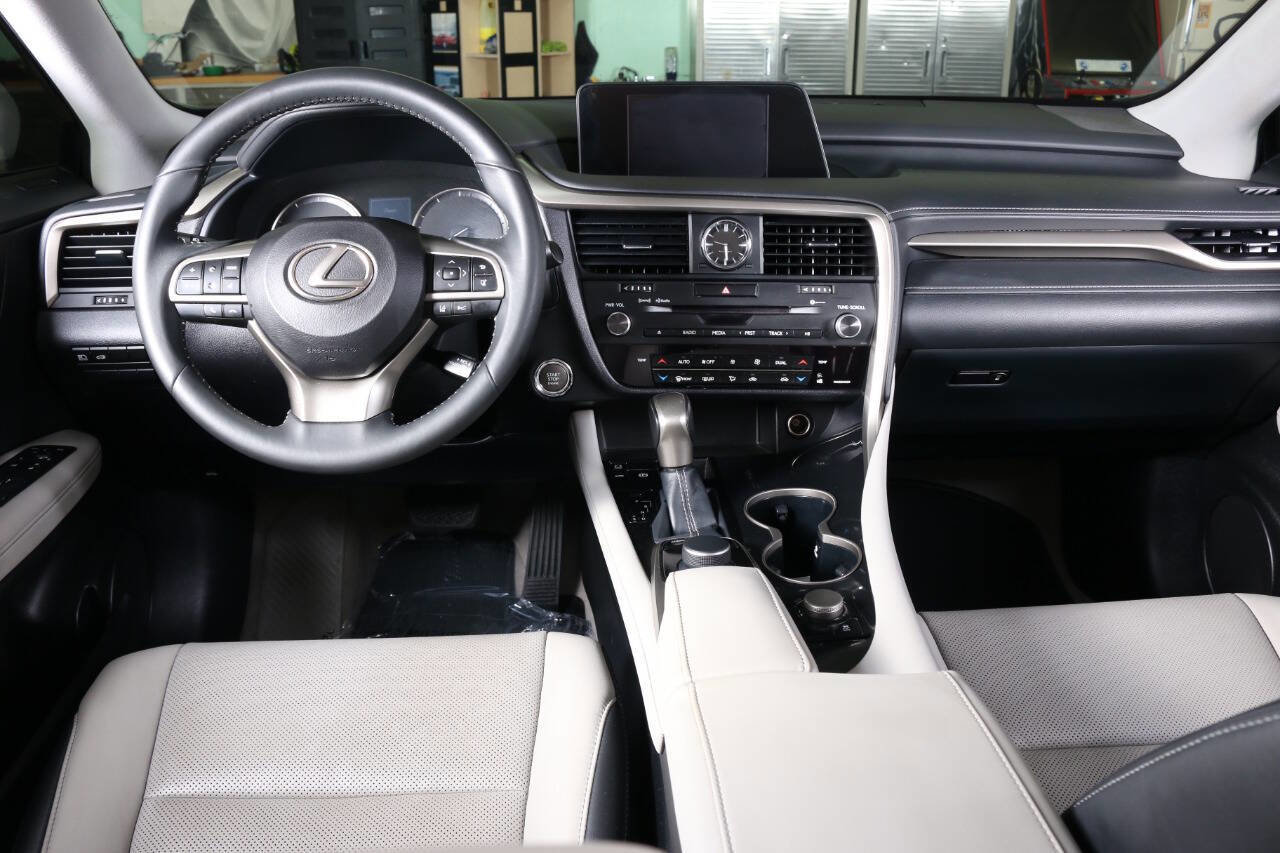 Used 2018 Lexus RX 350 FWD w/ Accessory Package image 5
