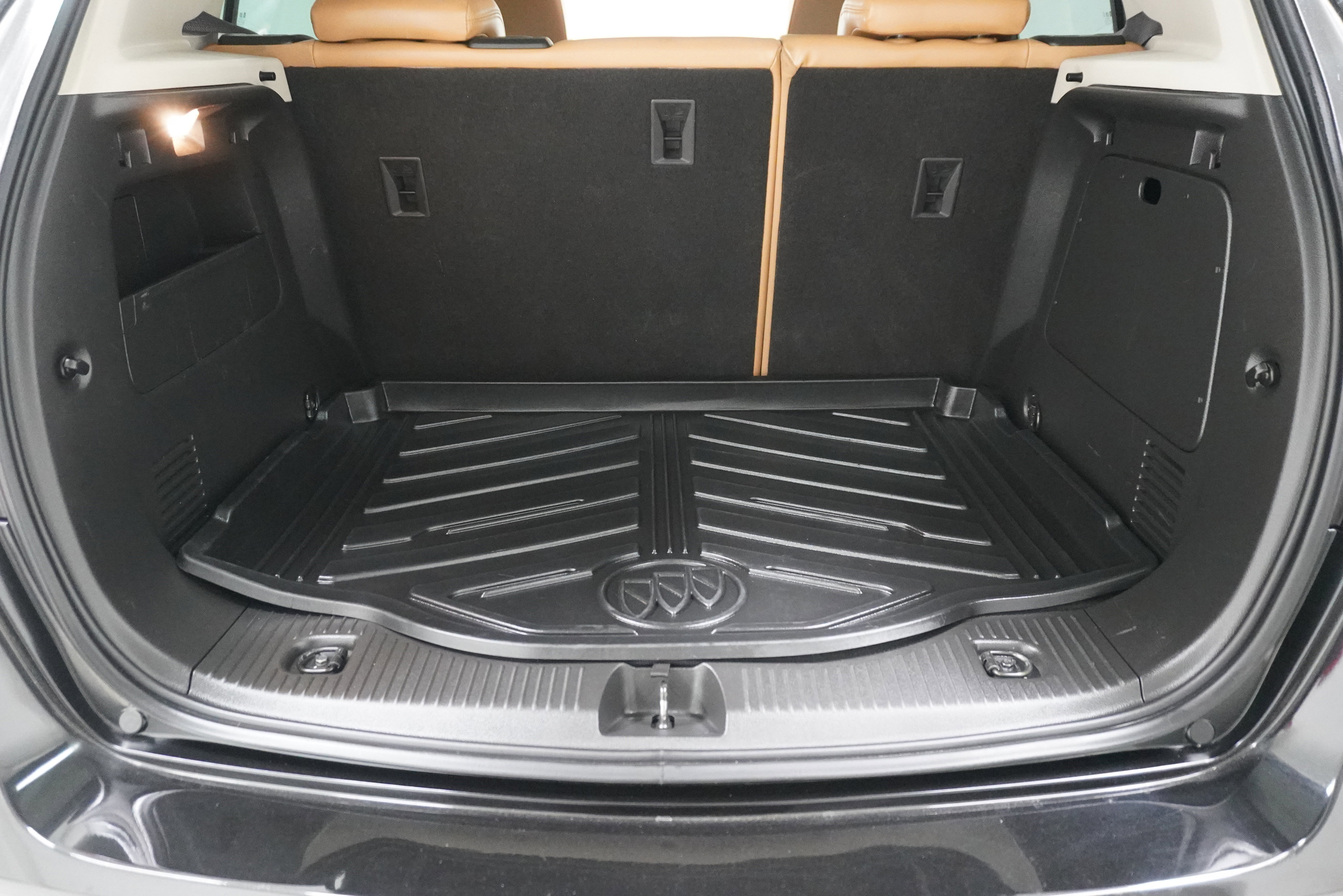 Used 2017 Buick Encore Premium w/ Experience Buick Package image 29