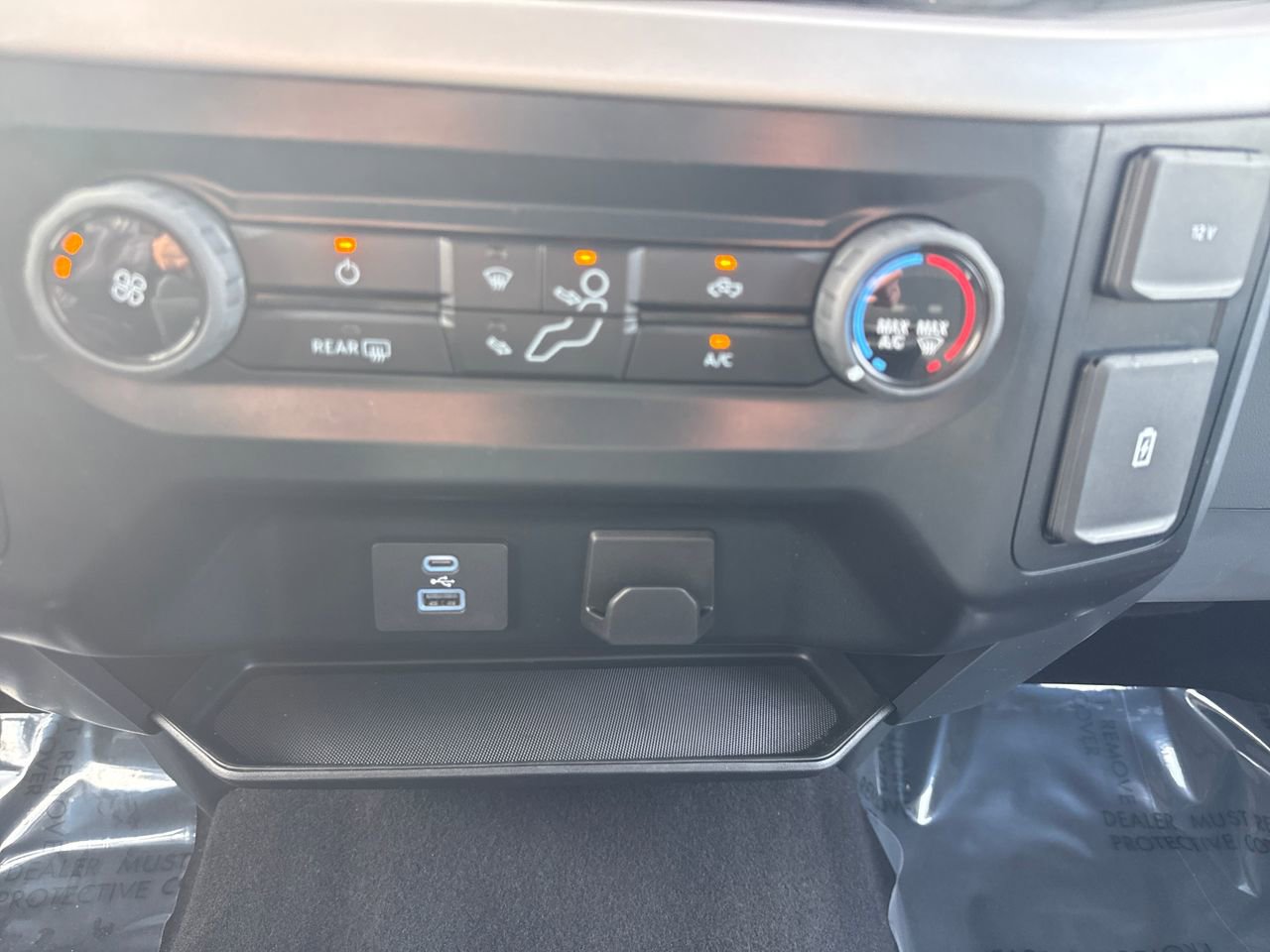 Used 2023 Ford F150 XLT image 28