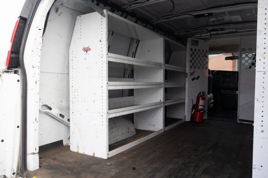 Used 2021 Chevrolet Express 2500 w/ Driver Convenience Package image 15