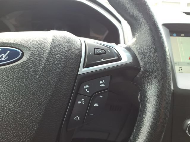 Certified 2018 Ford Edge SEL w/ Equipment Group 201A AWD/4WD image 16