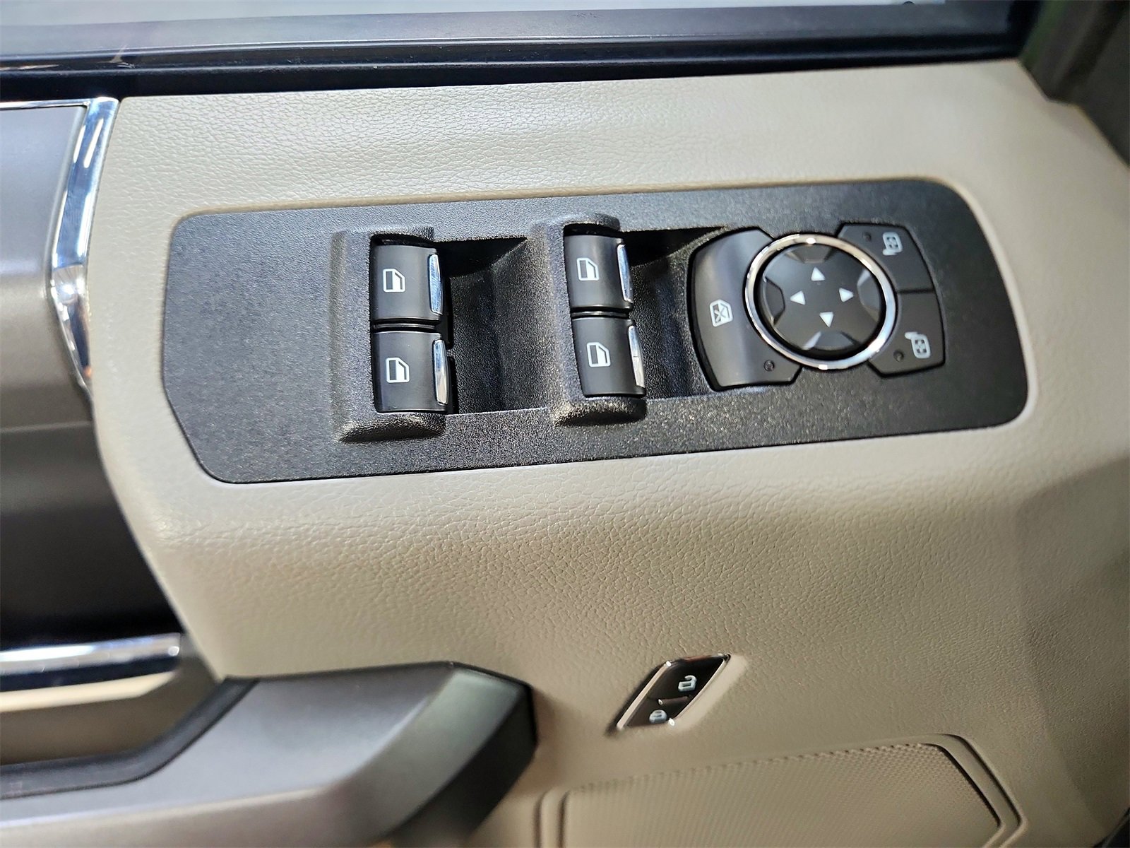 Used 2018 Ford F150 XLT w/ Equipment Group 302A Luxury image 33