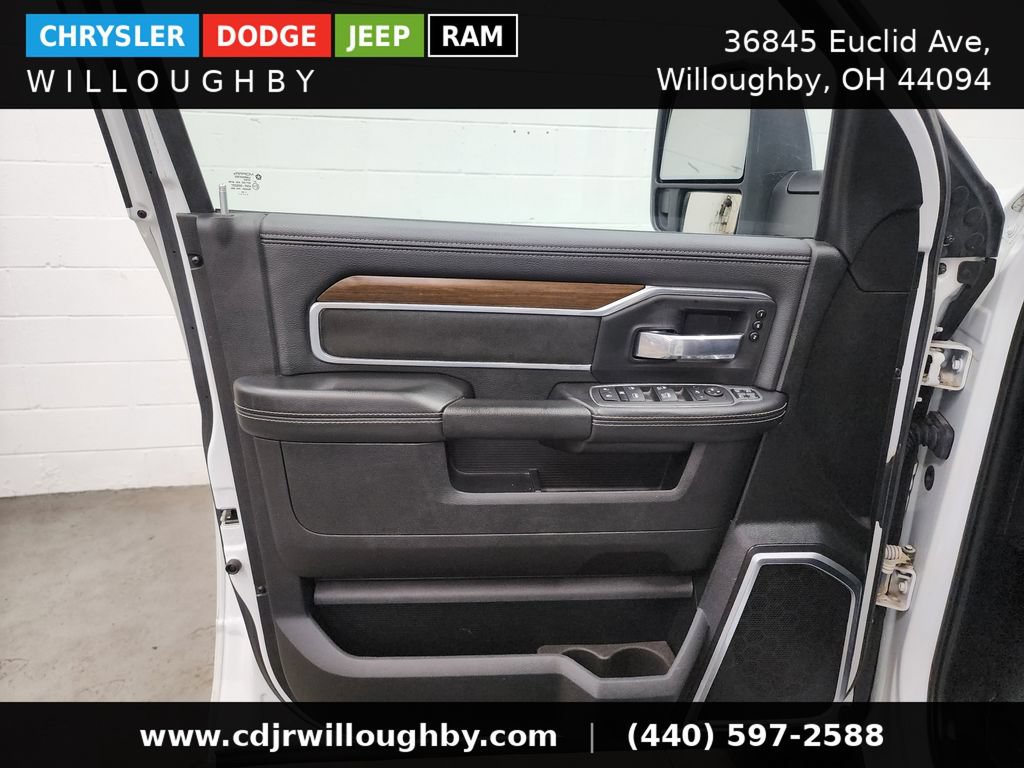Used 2024 RAM 2500 Laramie AWD/4WD image 11