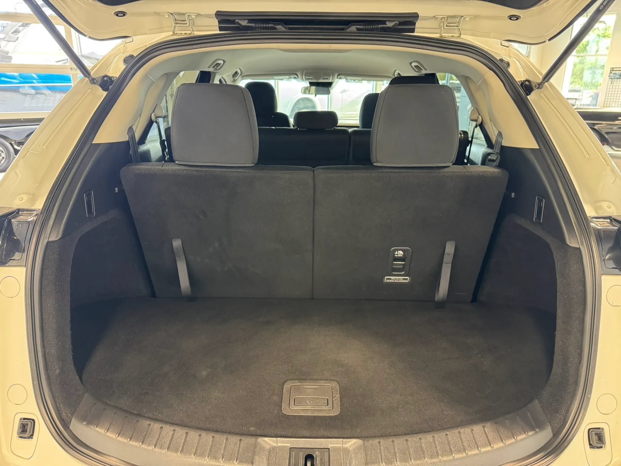 Used 2022 MAZDA CX-9 Sport AWD/4WD image 23