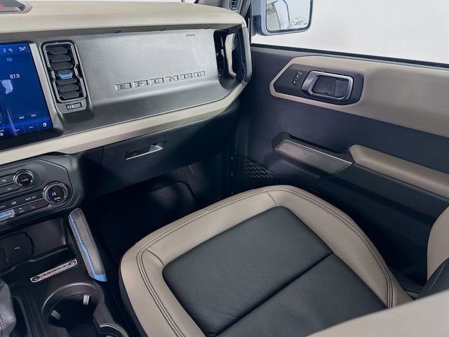 Used 2023 Ford Bronco Wildtrak image 23