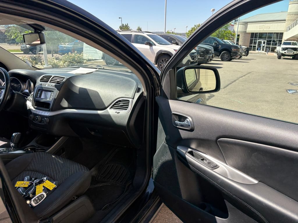 Used 2013 Dodge Journey American Value Package w/ Flexible Seating Group FWD image 29