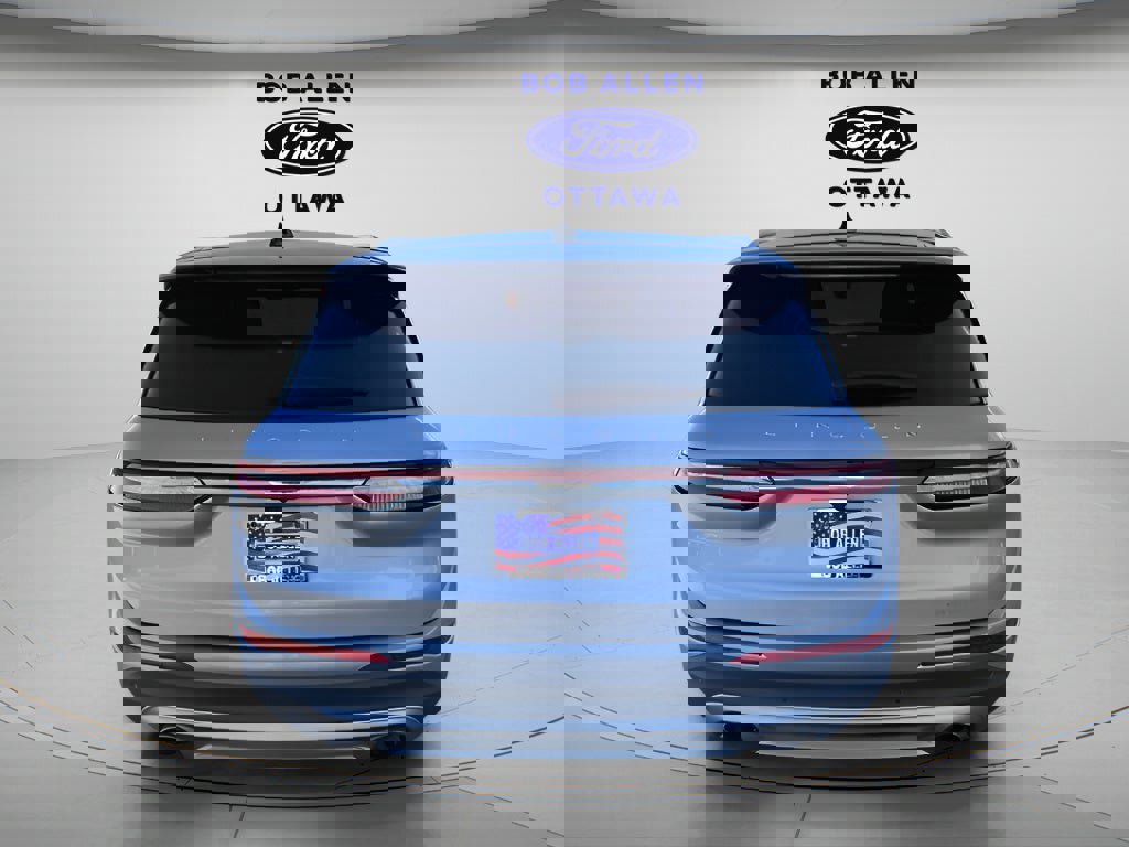 Used 2022 Lincoln Corsair FWD w/ Premium Package image 4