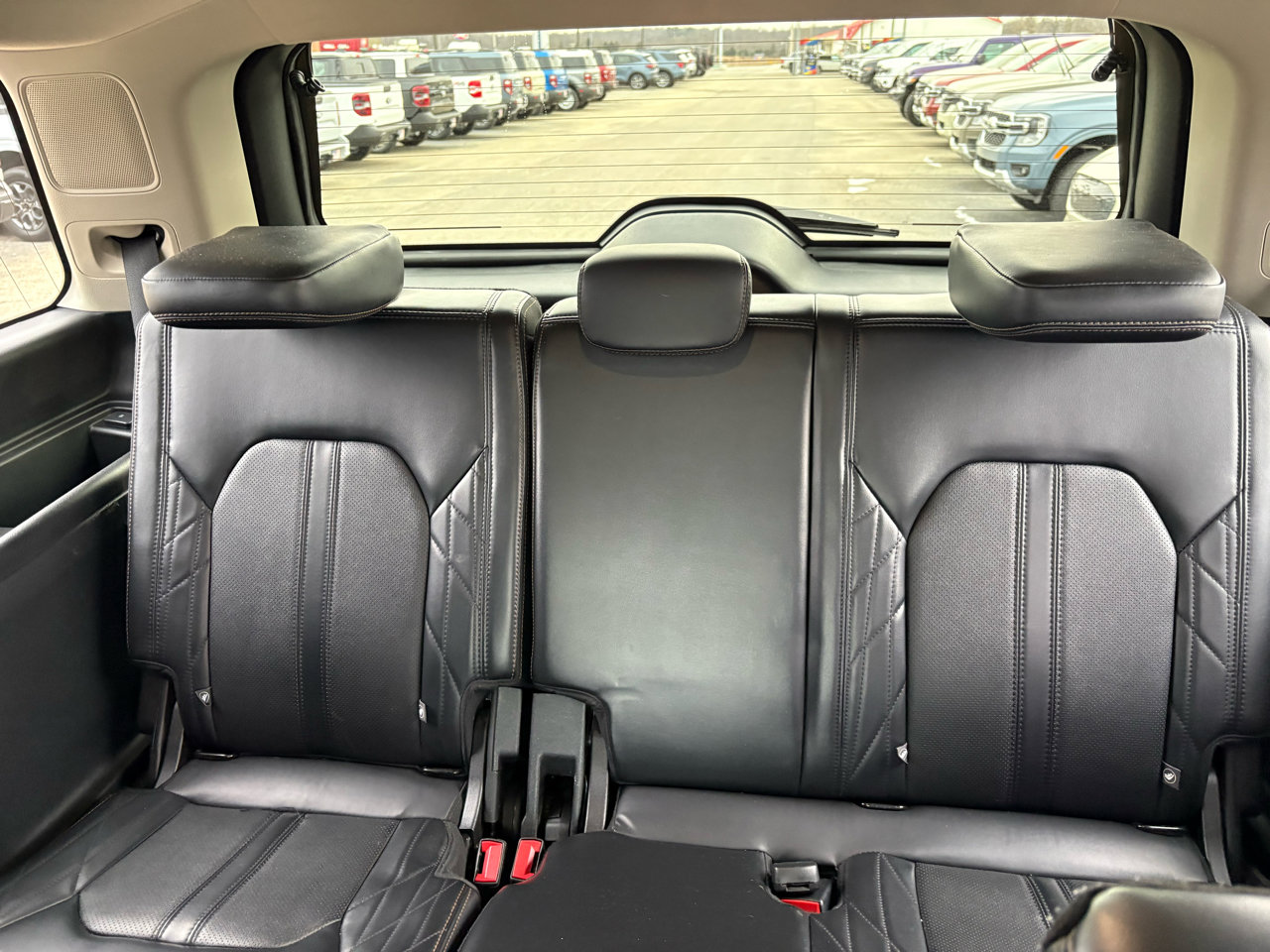 Certified 2020 Ford Expedition Platinum image 44