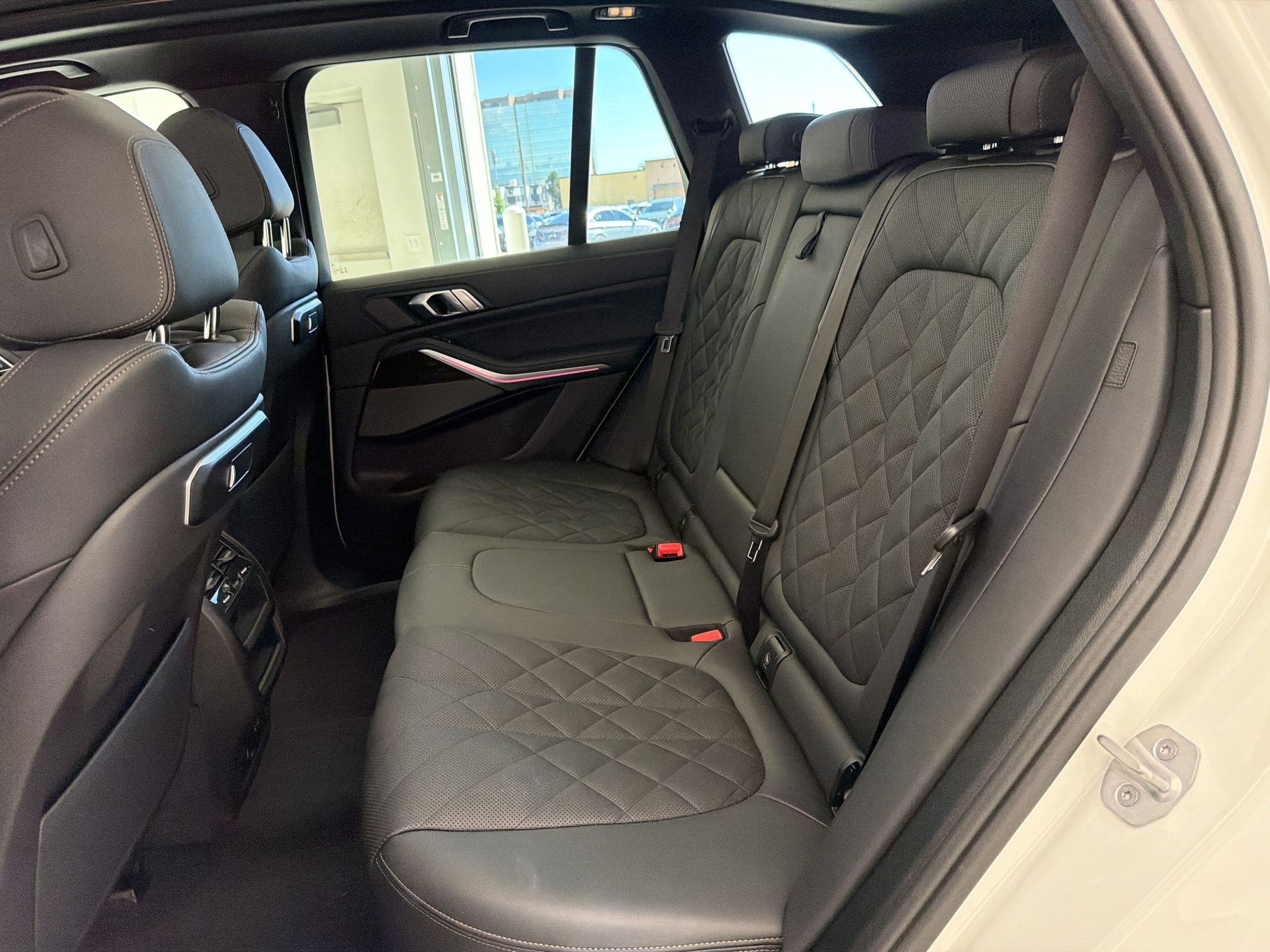 Used 2026 BMW X5 xDrive40i AWD/4WD image 23