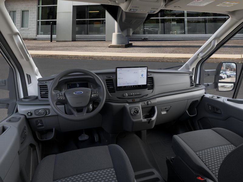 New 2026 Ford E-Transit 148 High Roof Extended image 9