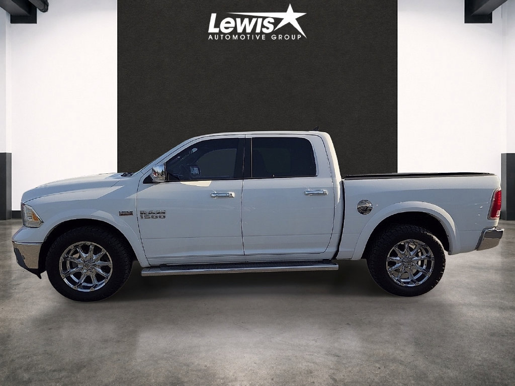 Used 2015 RAM 1500 Laramie w/ Convenience Group AWD/4WD image 2