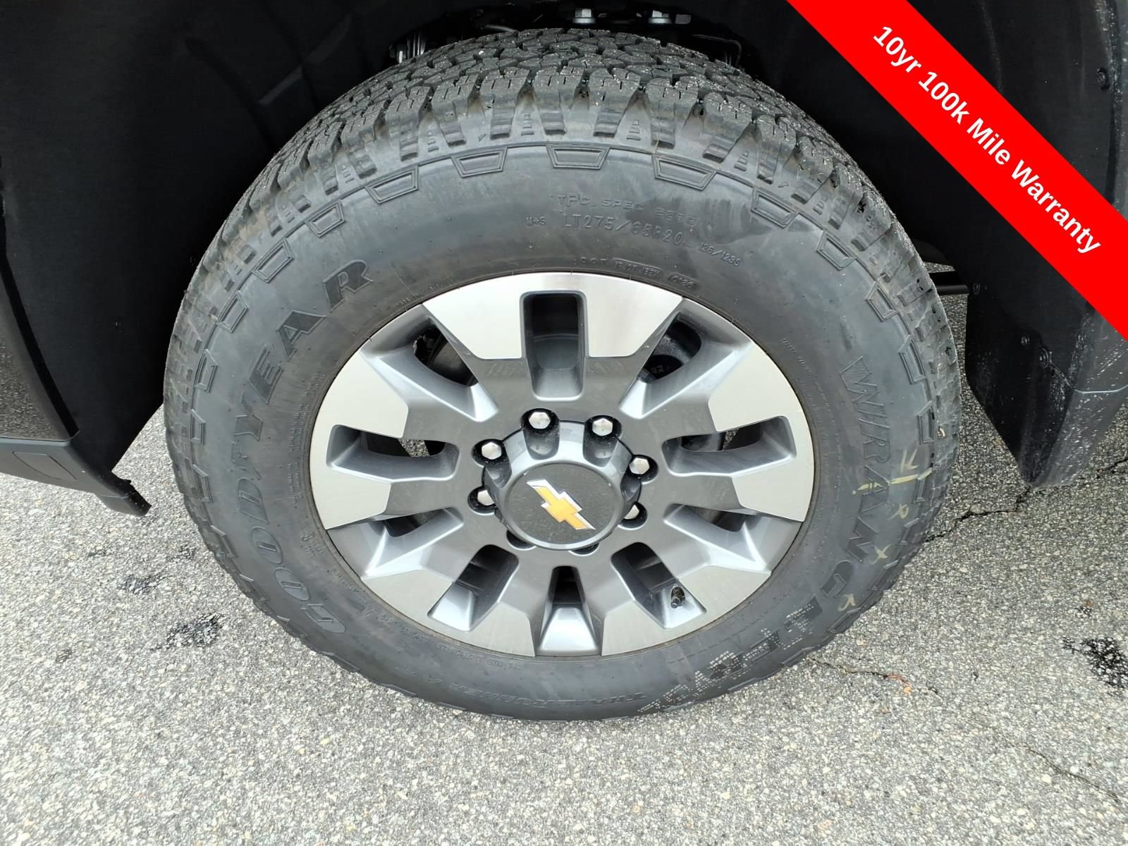 New 2026 Chevrolet Silverado 2500 Custom w/ Custom Value Package AWD/4WD image 15