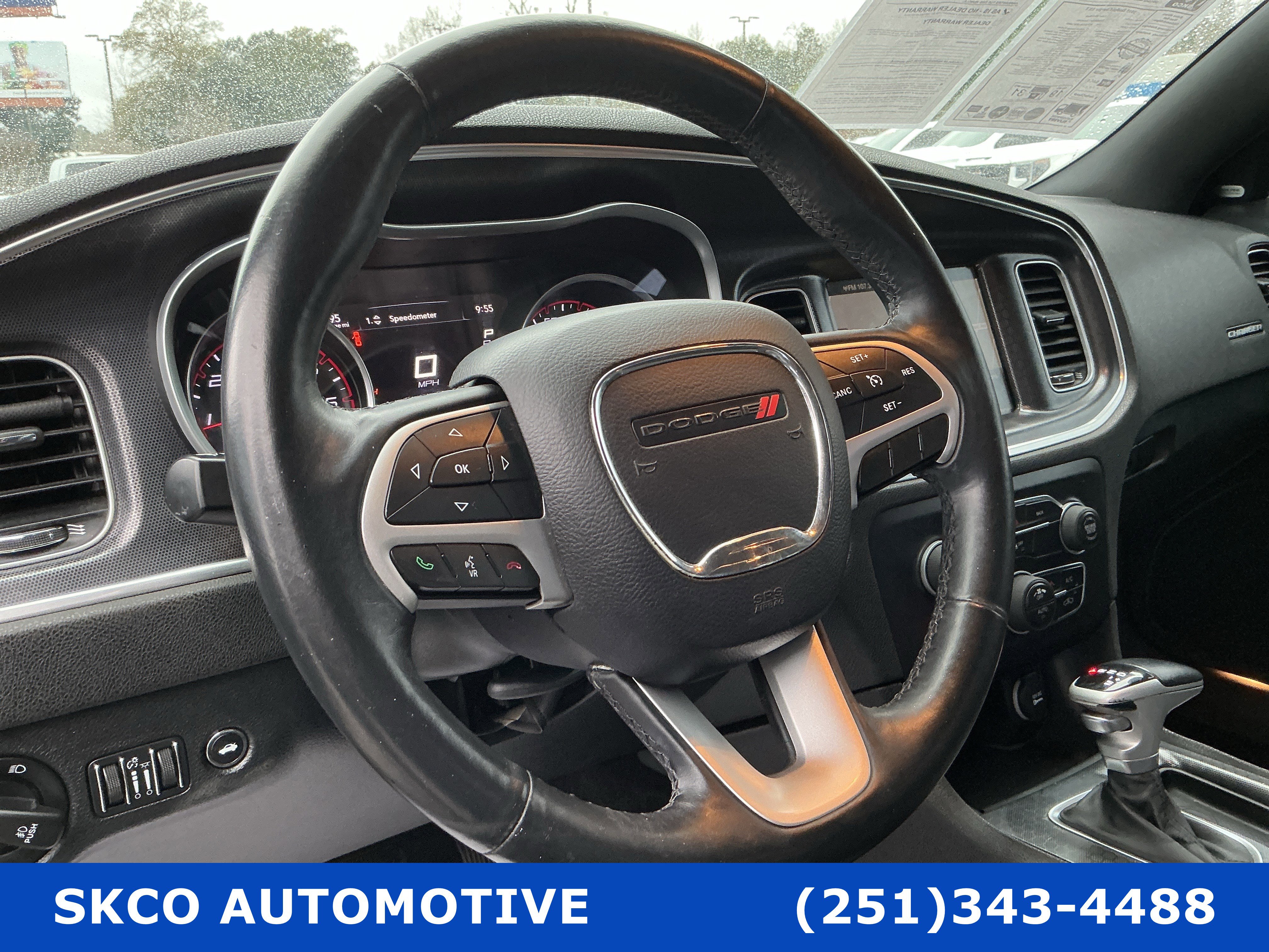 Used 2015 Dodge Charger SXT w/ Plus Group image 19
