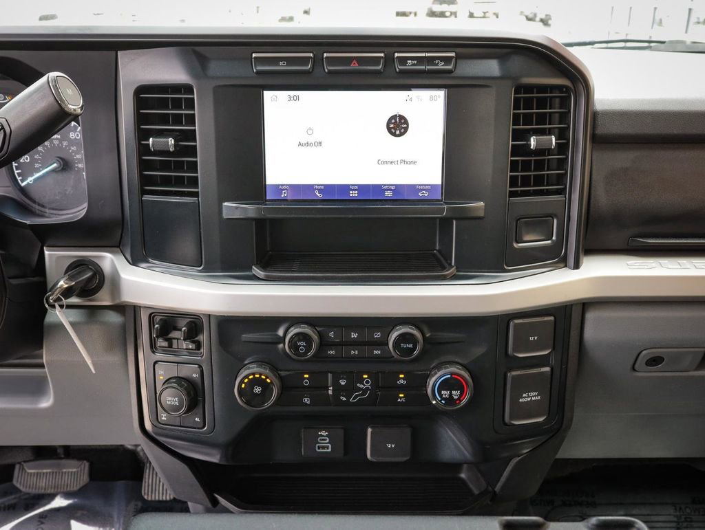 Used 2023 Ford F350 XLT w/ 360-Degree Camera Package AWD/4WD image 18