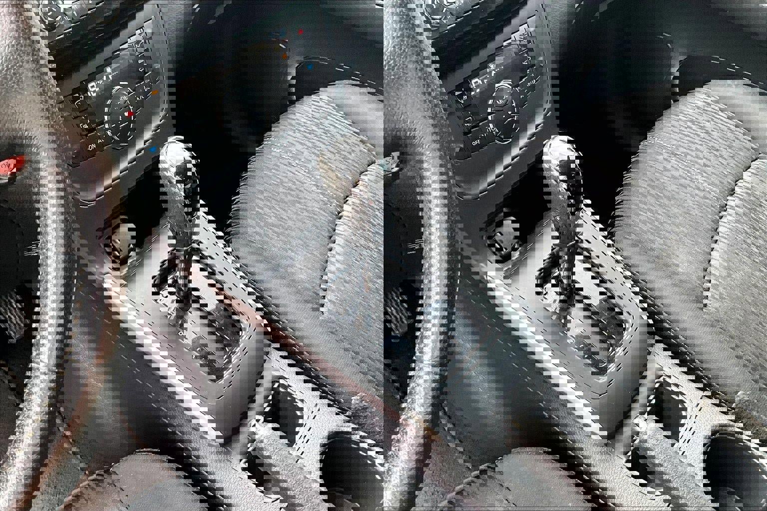 Used 2018 Nissan Sentra SV image 17