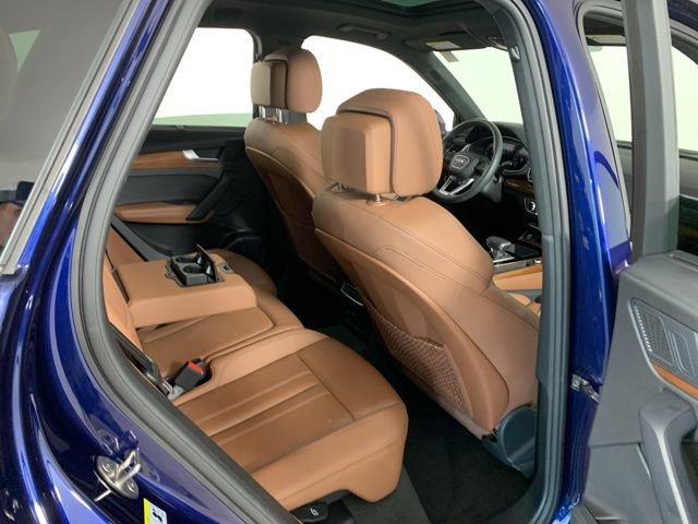 Used 2023 Audi Q5 2.0T Prestige w/ Prestige Package AWD/4WD image 38