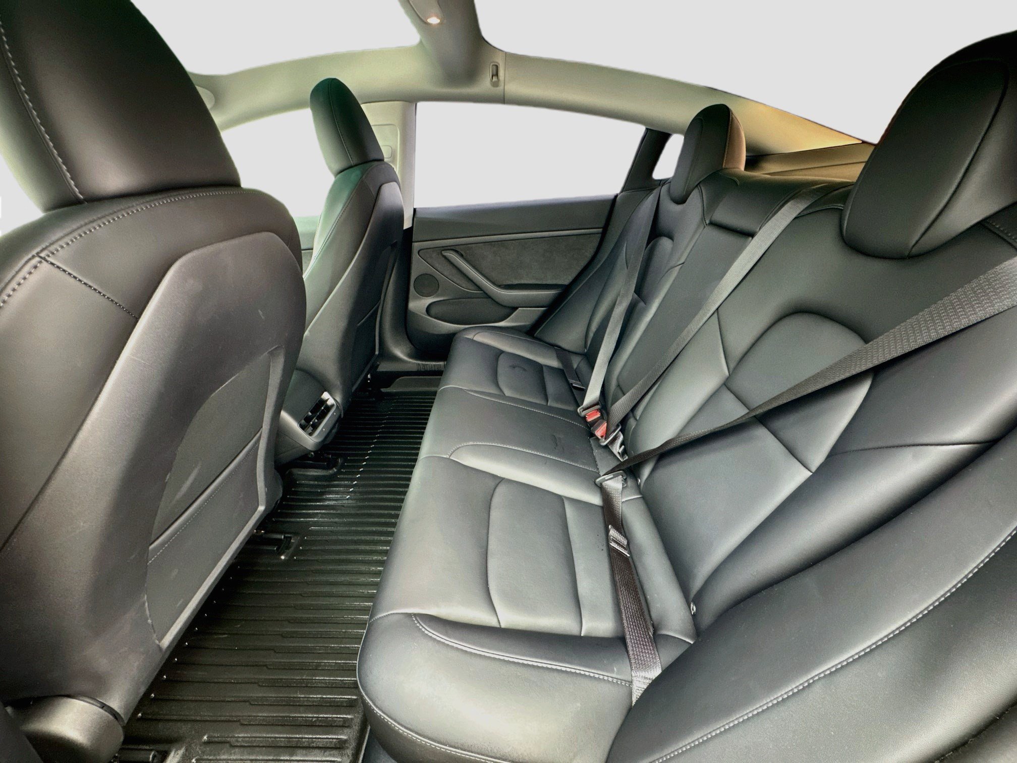 Used 2023 Tesla Model 3 Standard Range RWD image 16