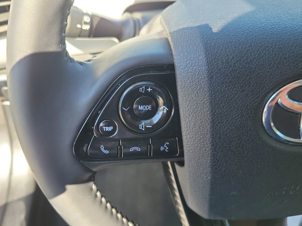 Used 2022 Toyota Prius Prime Limited image 27