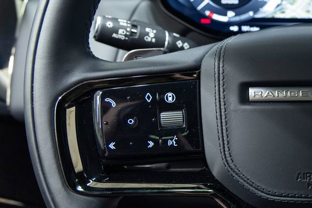 Used 2024 Land Rover Range Rover Sport Dynamic SE image 15