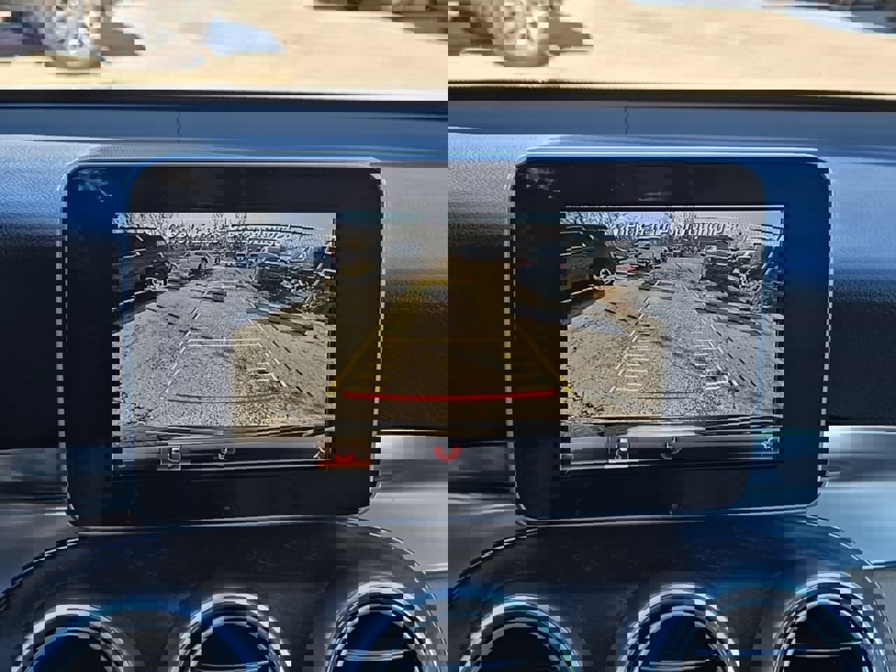 Used 2018 Mercedes-Benz GLC 300 4MATIC image 21