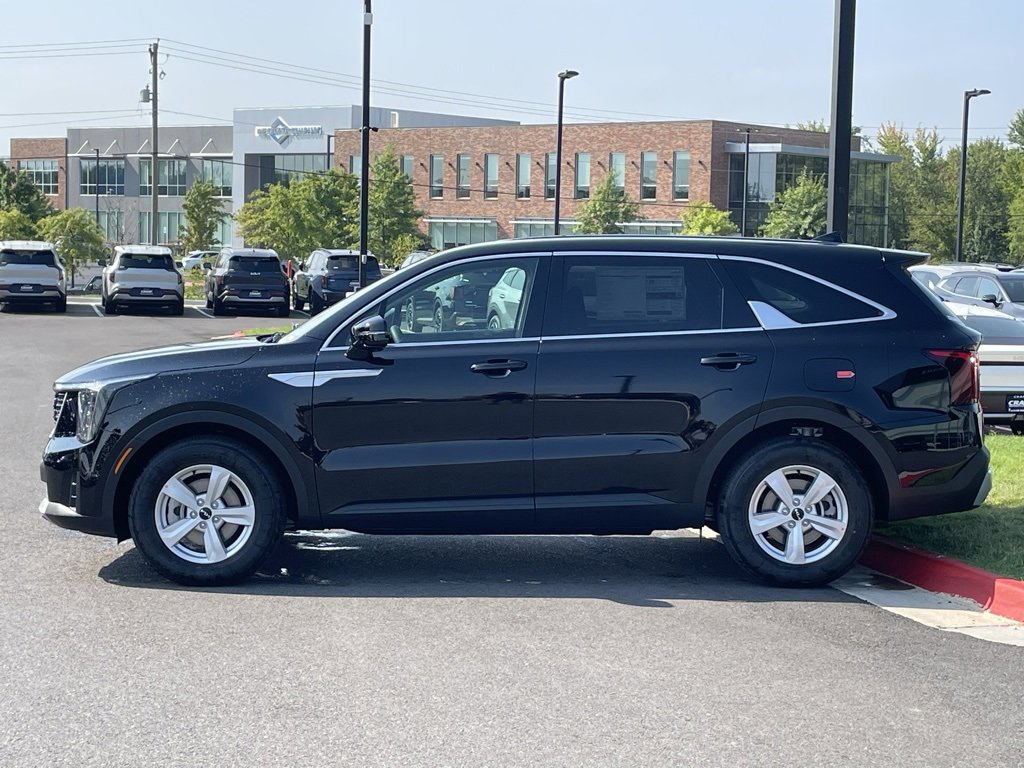 New 2026 Kia Sorento LX image 4