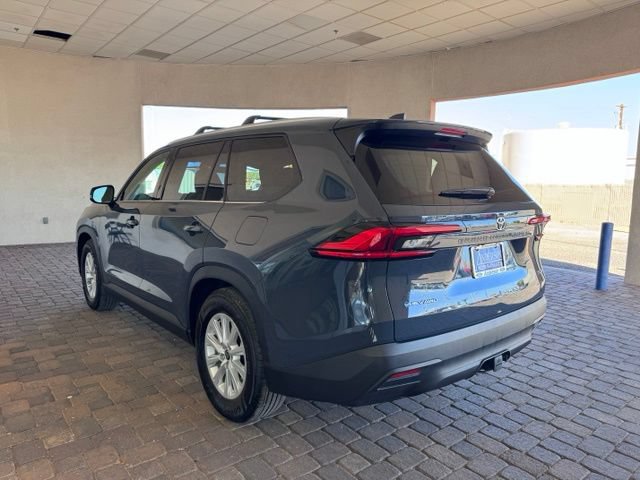 Used 2024 Toyota Grand Highlander AWD Hybrid image 3