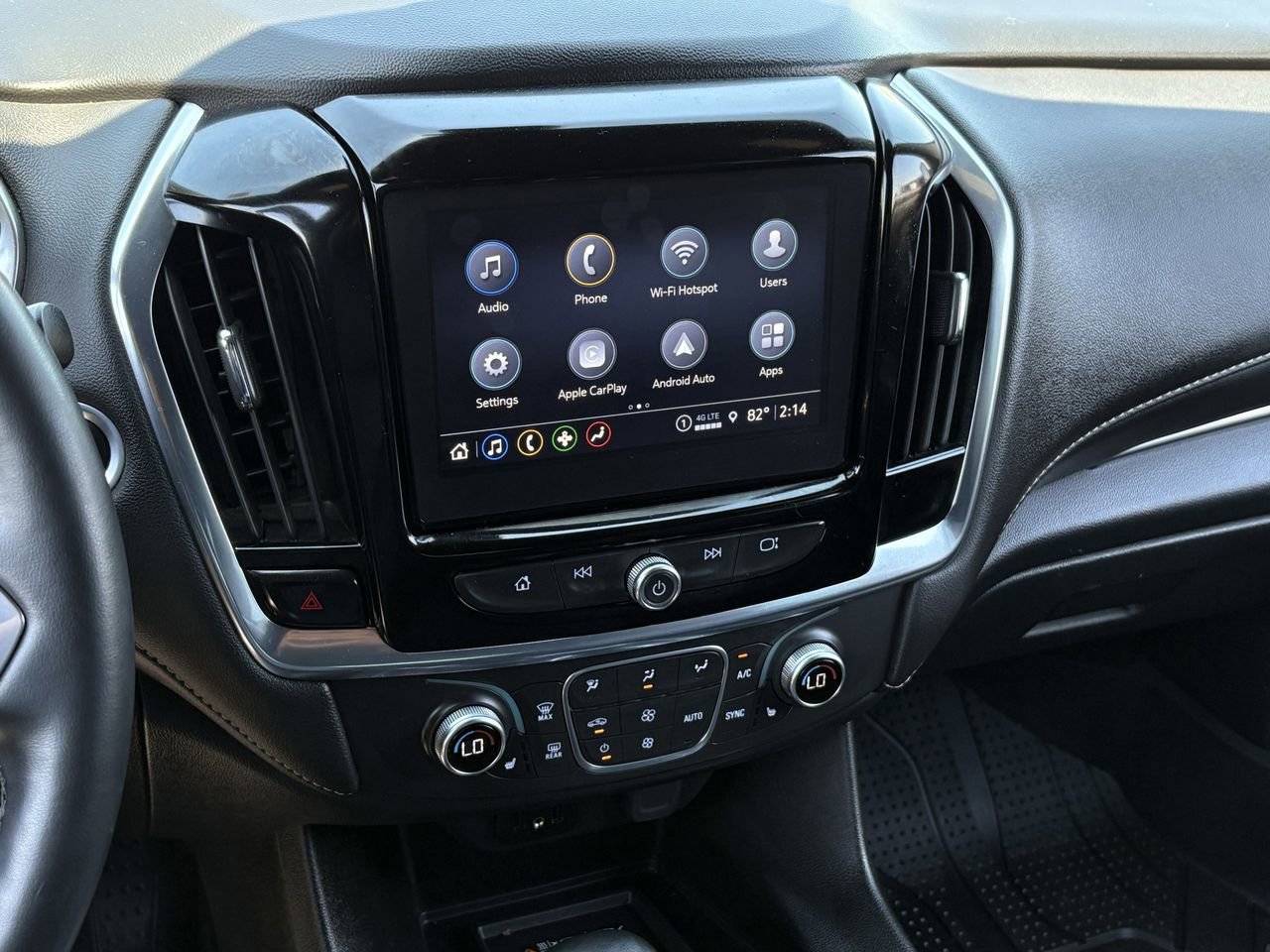 Used 2023 Chevrolet Traverse LT w/ LPO, Floor Liner Package AWD/4WD image 20