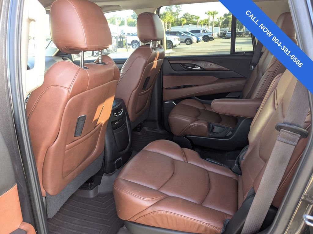 Used 2016 Cadillac Escalade Premium AWD/4WD image 15