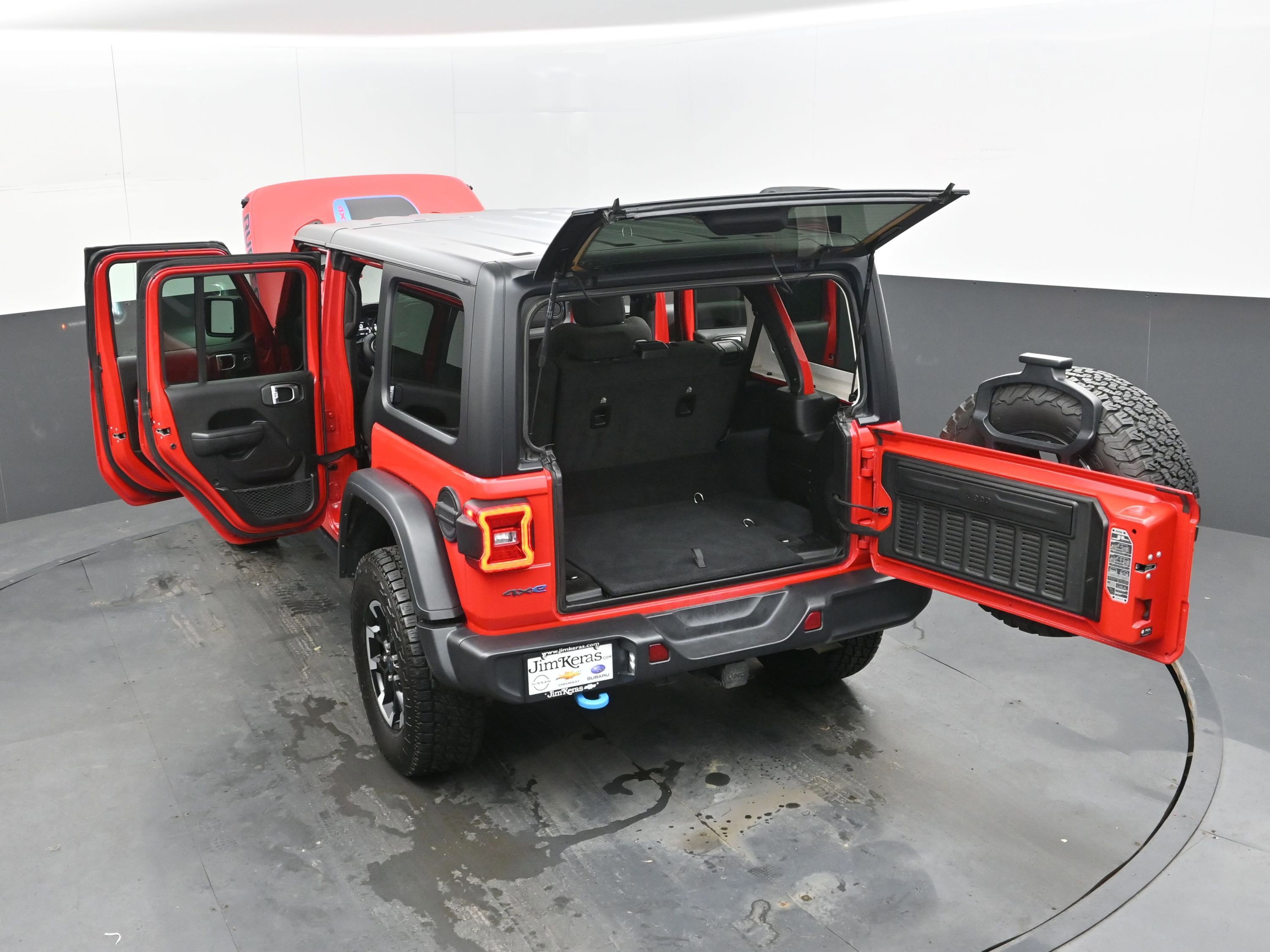 Used 2024 Jeep Wrangler Unlimited Rubicon 4xe image 46