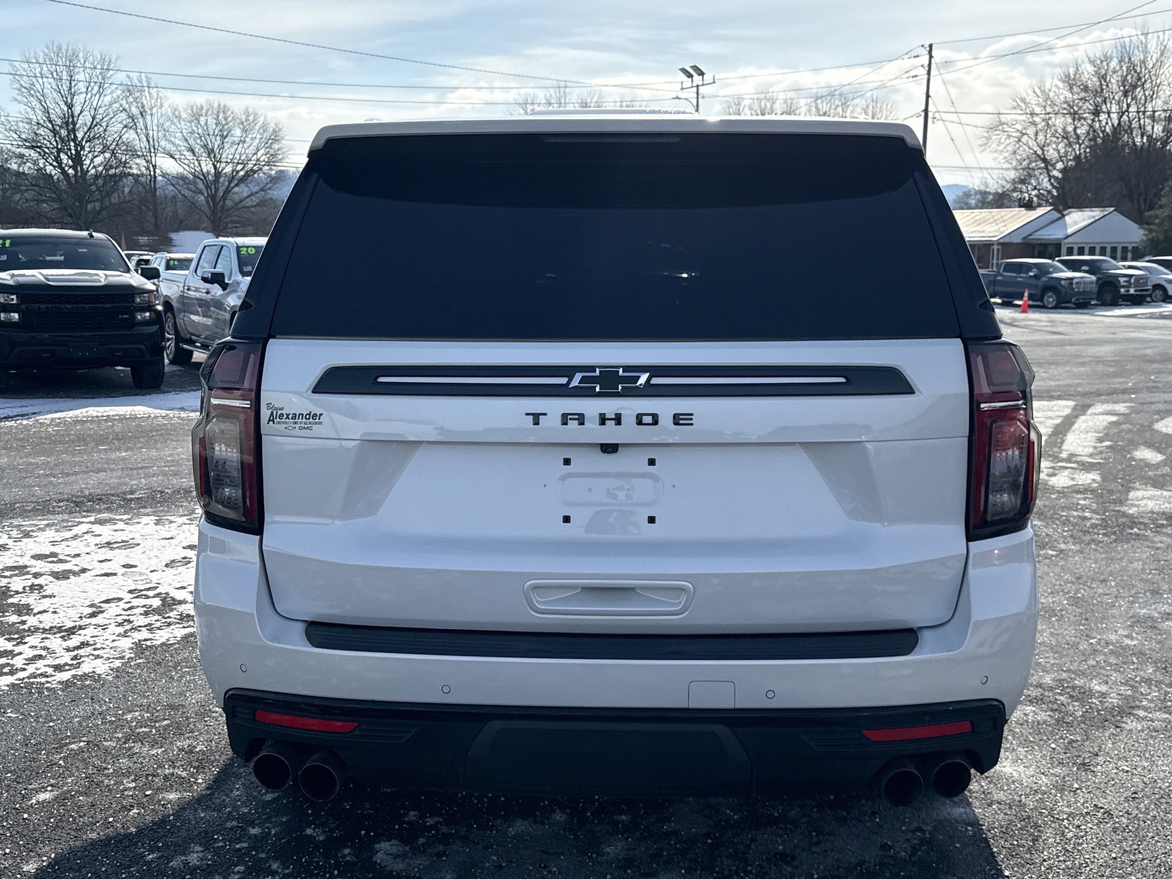 Used 2024 Chevrolet Tahoe Z71 w/ Z71 Off-Road Package image 4