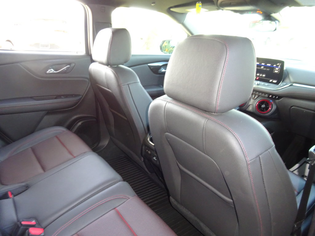 Certified 2025 Chevrolet Blazer RS w/ Enhanced Convenience Package AWD/4WD image 21
